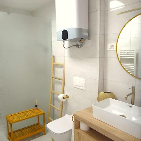 Apartment 14 Luna *