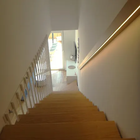 Apartment 14 Luna